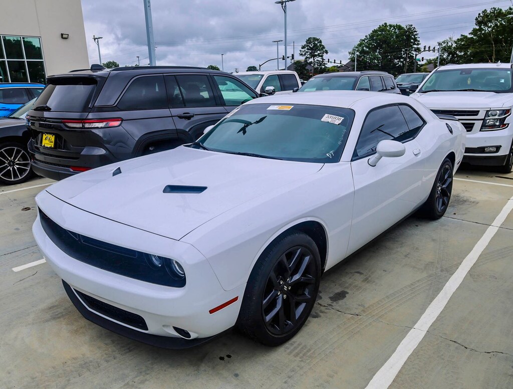 Used 2020 Dodge Challenger SXT Coupe