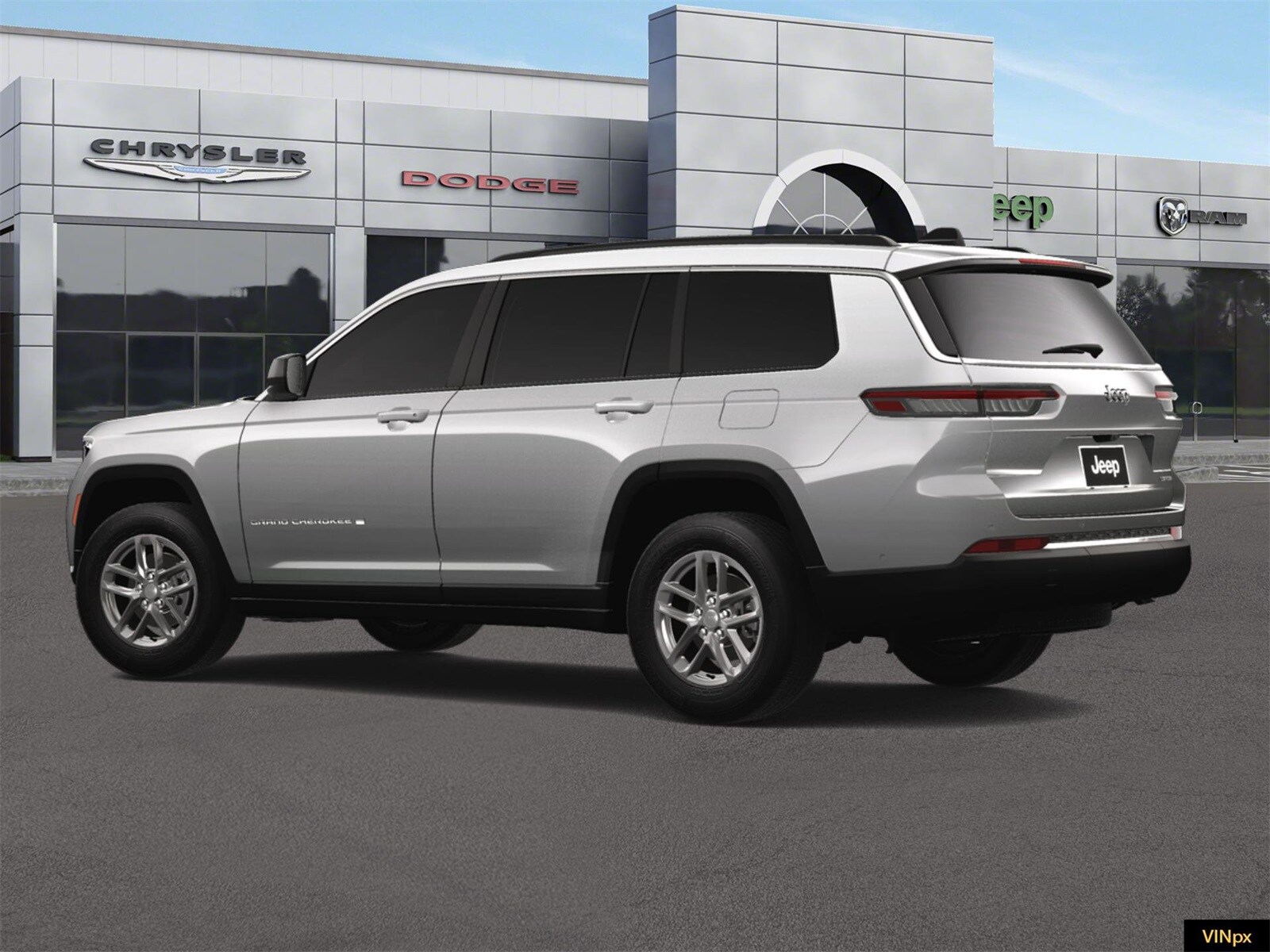 2025 Jeep Grand Cherokee Laredo X photo 4