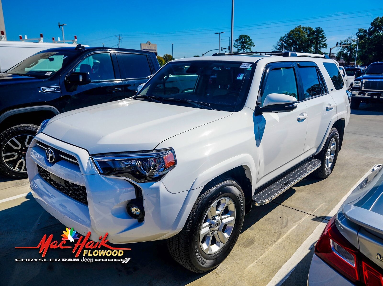 2023 Toyota 4Runner SR5 Premium photo 2