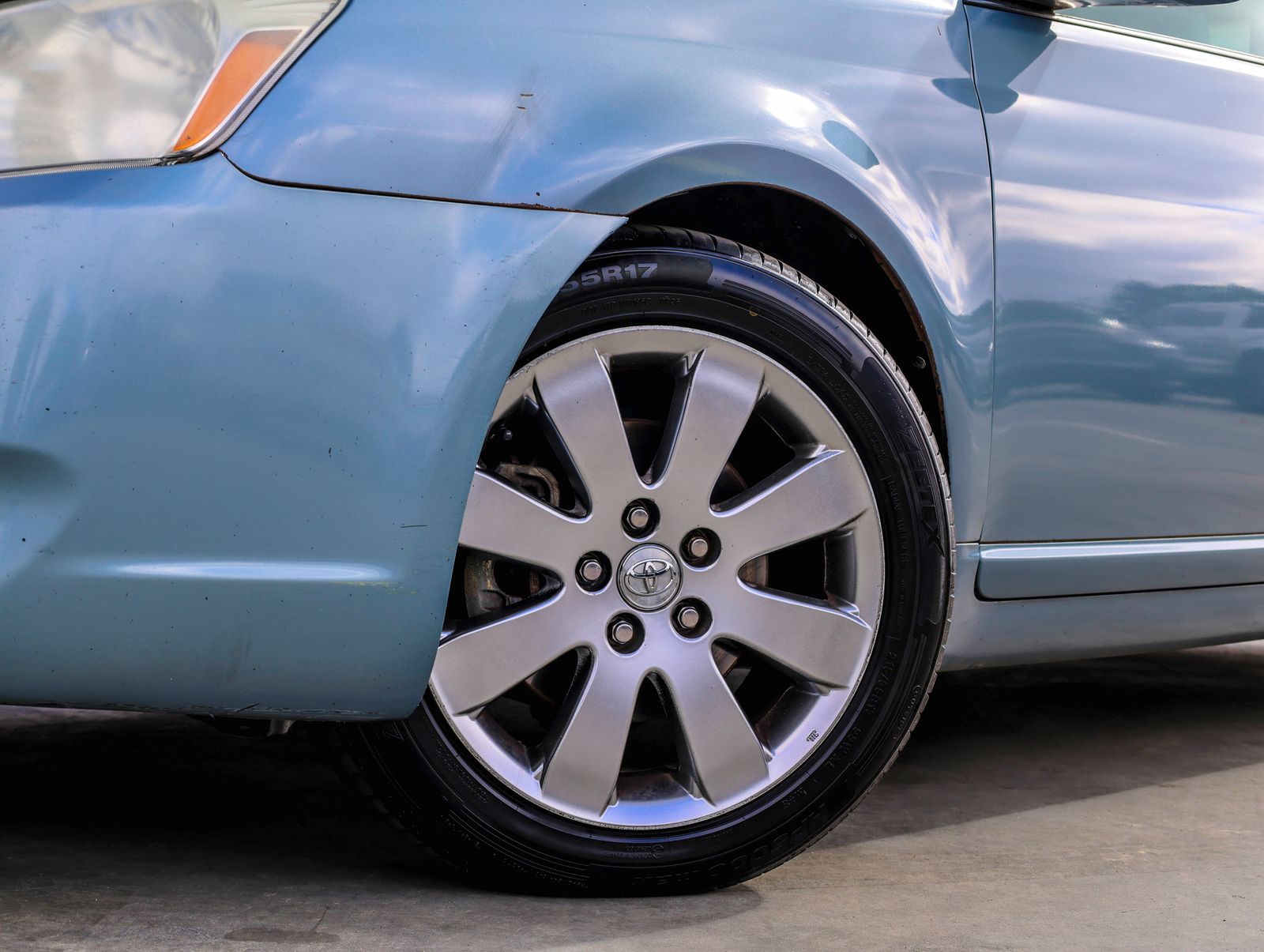 Used 2007 Toyota Avalon XL with VIN 4T1BK36B97U193860 for sale in Flowood, MS