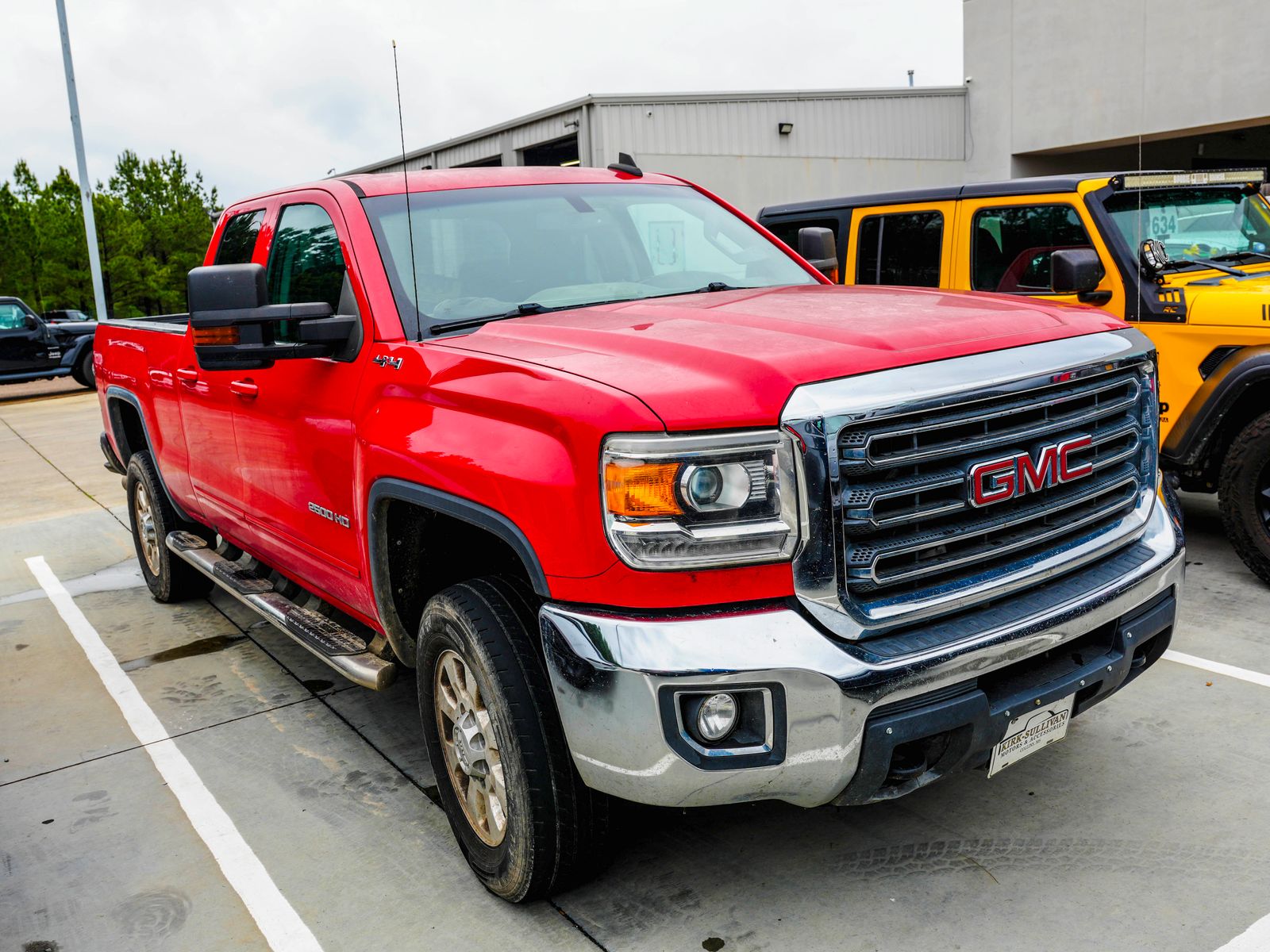 Vehicle Image 2