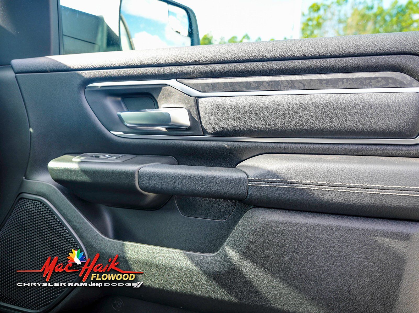 2025 RAM 1500 Big Horn/Lone Star - Photo 14