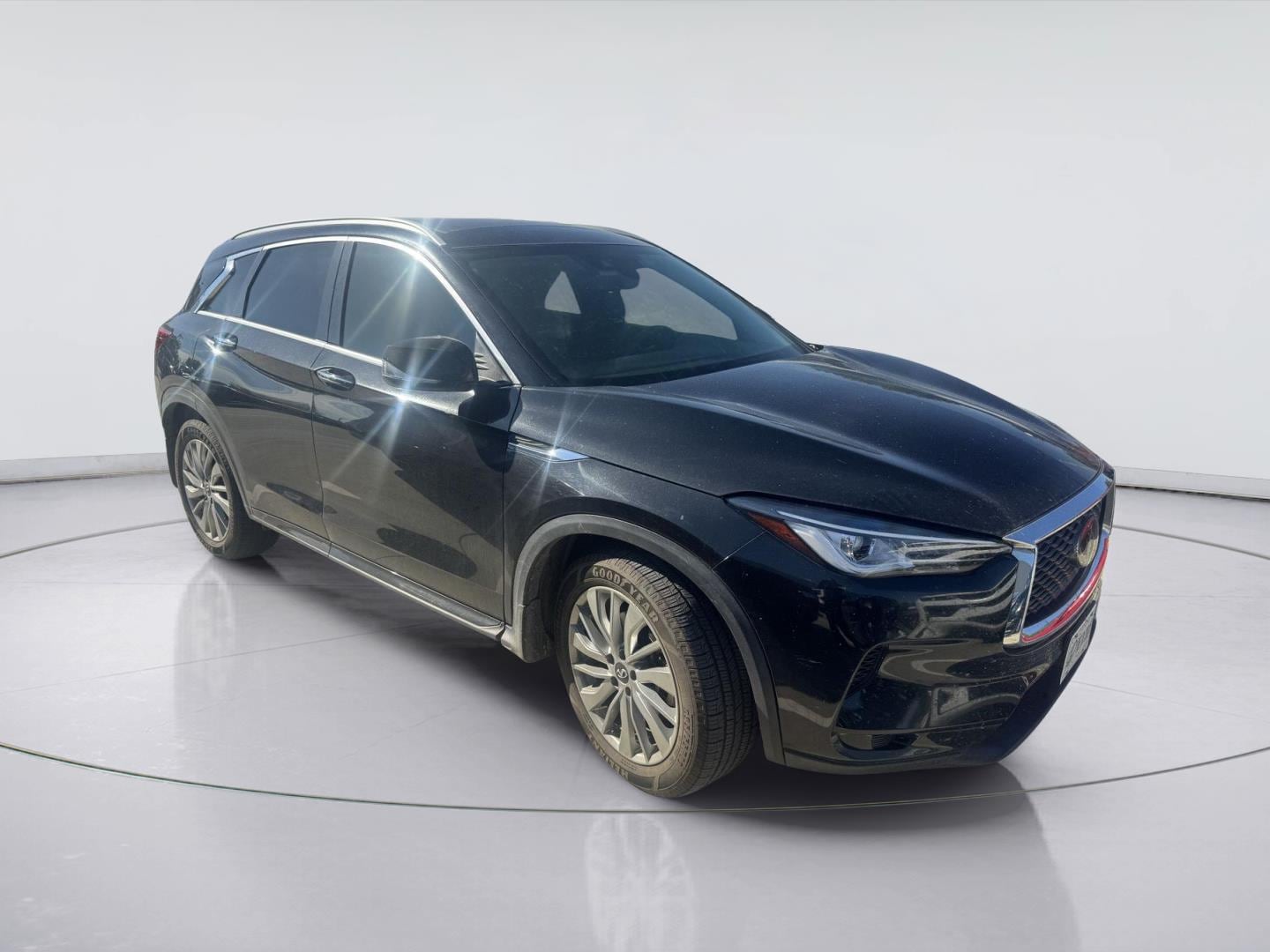 2023 INFINITI QX50 Luxe