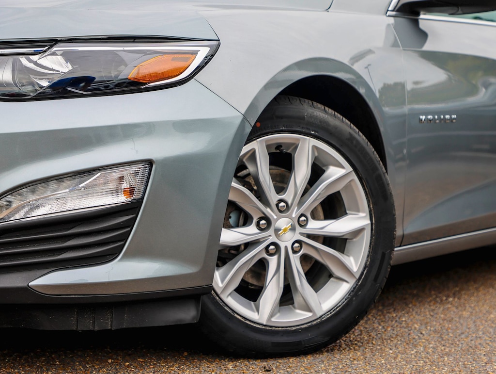 Used 2024 Chevrolet Malibu LT Sedan