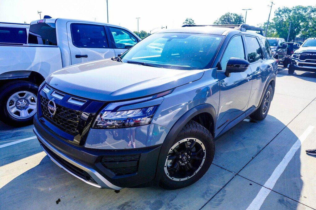 Used 2025 Nissan Pathfinder Rock Creek SUV