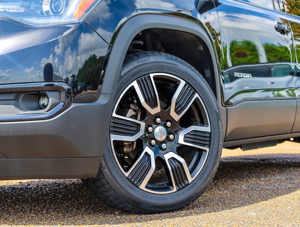 Used 2019 GMC Acadia SLT-1 SUV