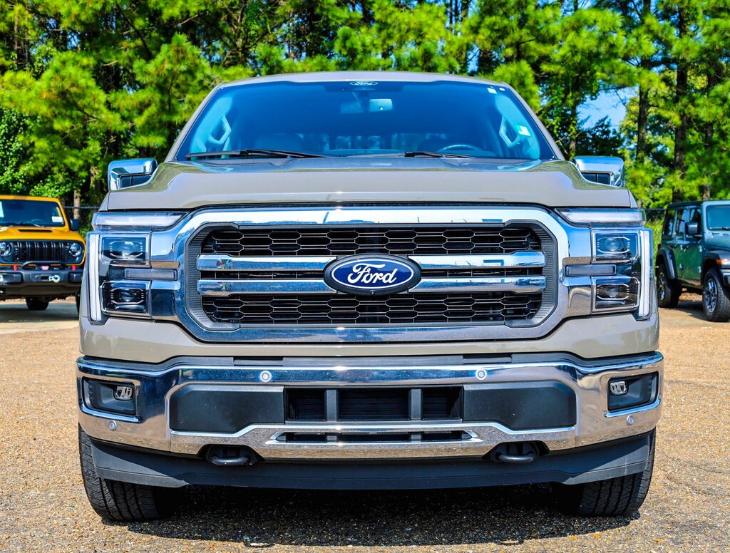 Used 2025 Ford F-150 Lariat Truck