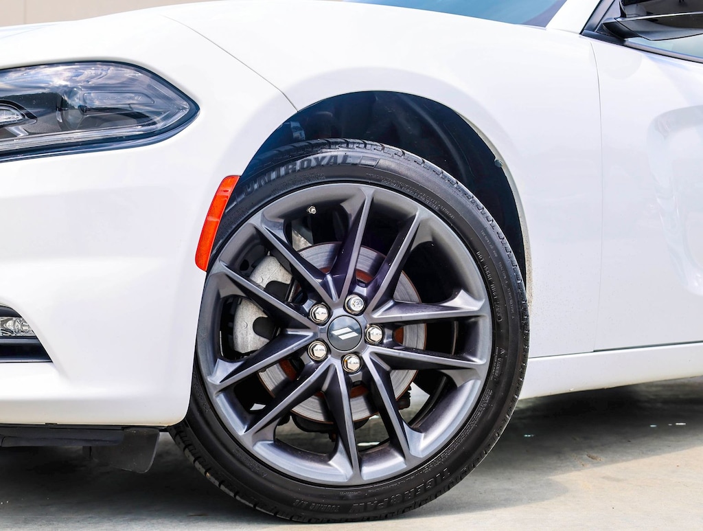 Used 2021 Dodge Charger SXT Sedan