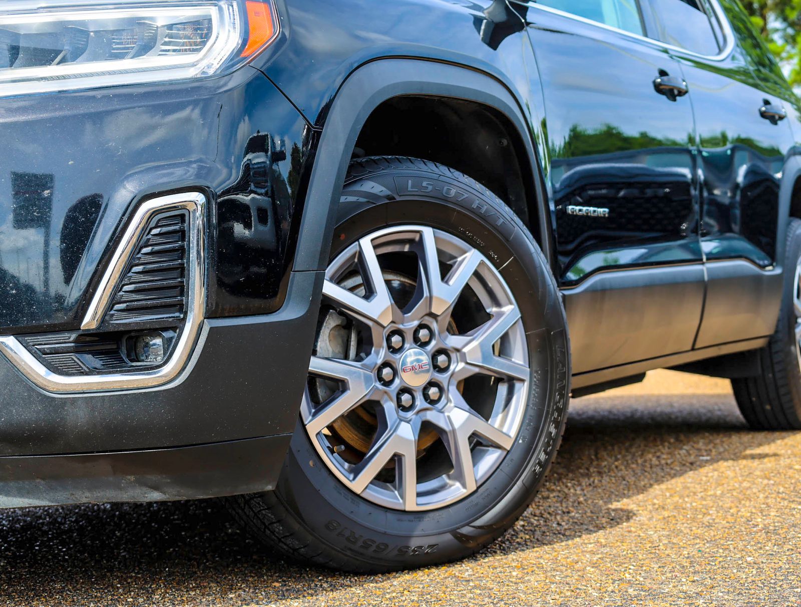 Used 2020 GMC Acadia SLT with VIN 1GKKNULS8LZ108319 for sale in Flowood, MS