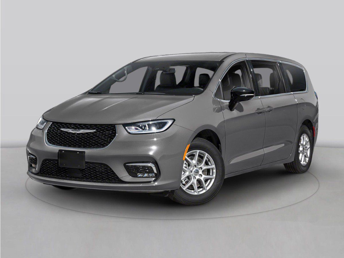 2026 Chrysler Pacifica Select's photo