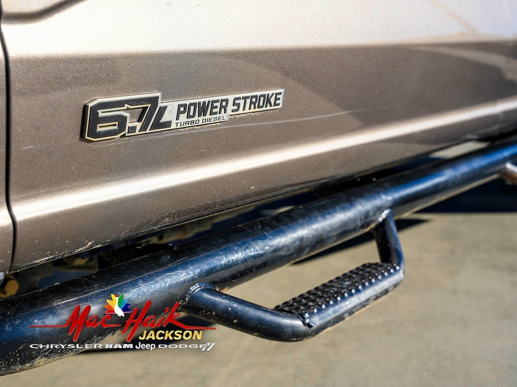 Used 2023 Ford F-350SD Lariat Chassis