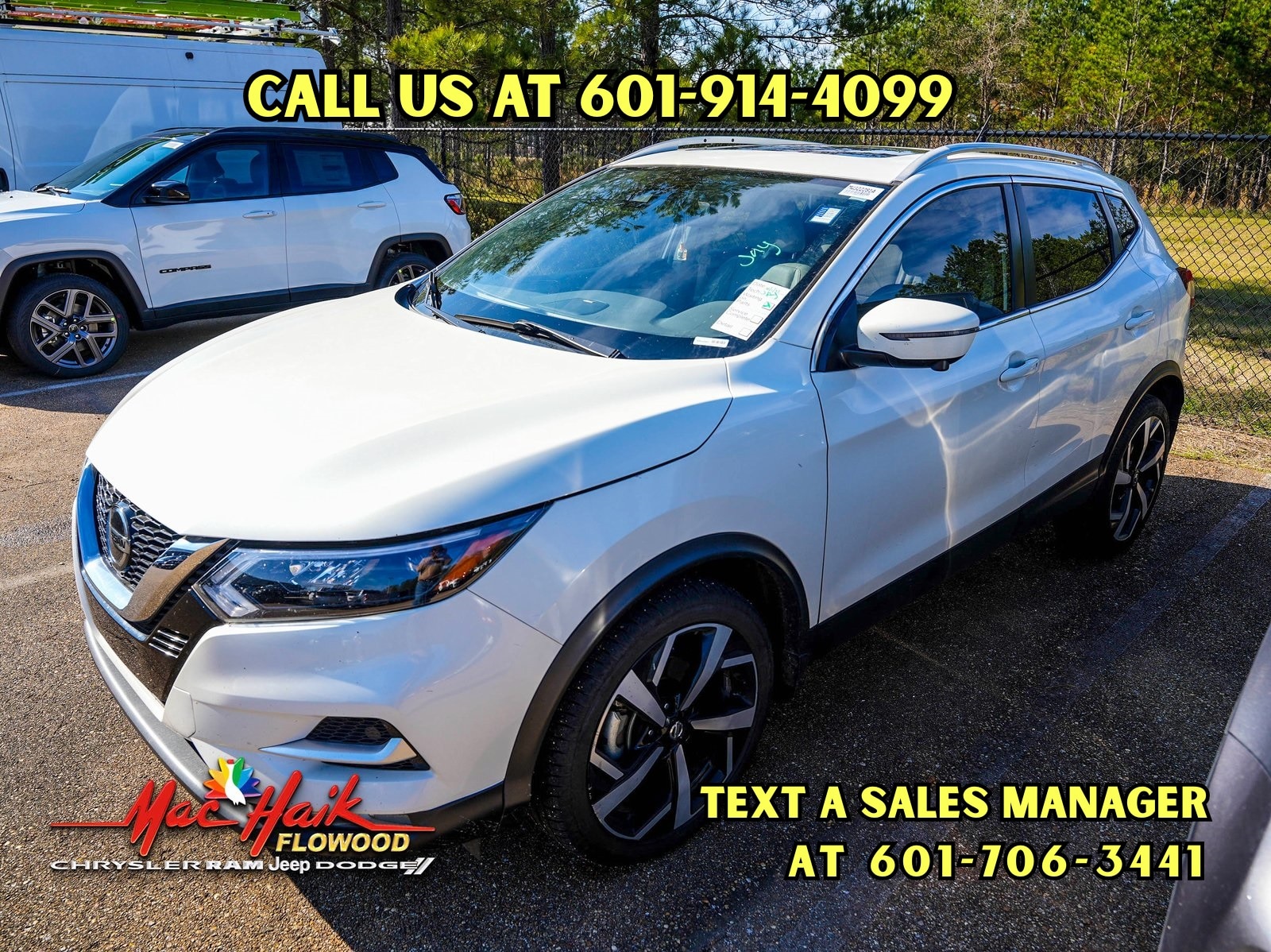 2021 Nissan Rogue Sport SL's photo