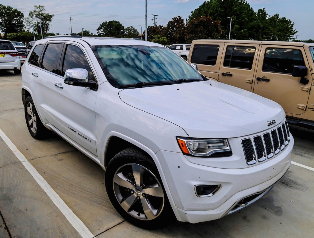Used 2015 Jeep Grand Cherokee Overland SUV