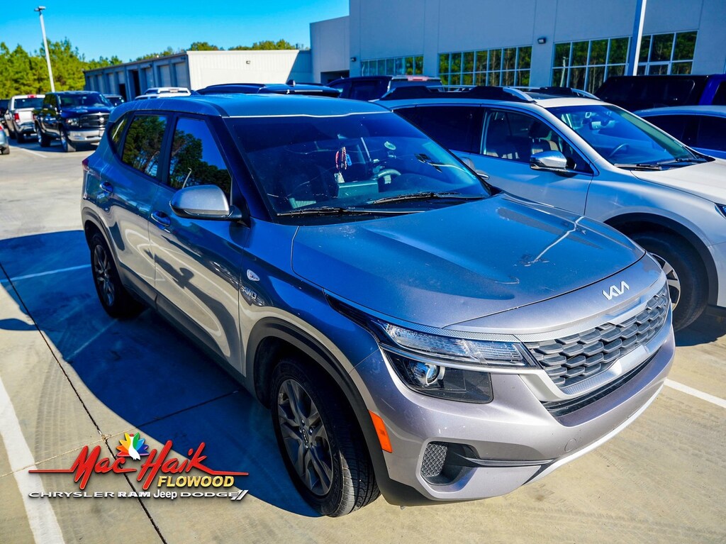 Used 2022 Kia Seltos LX SUV