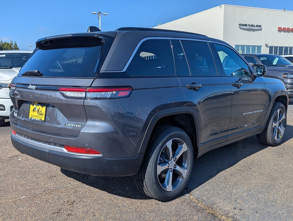 New 2026 Jeep Grand Cherokee Limited SUV