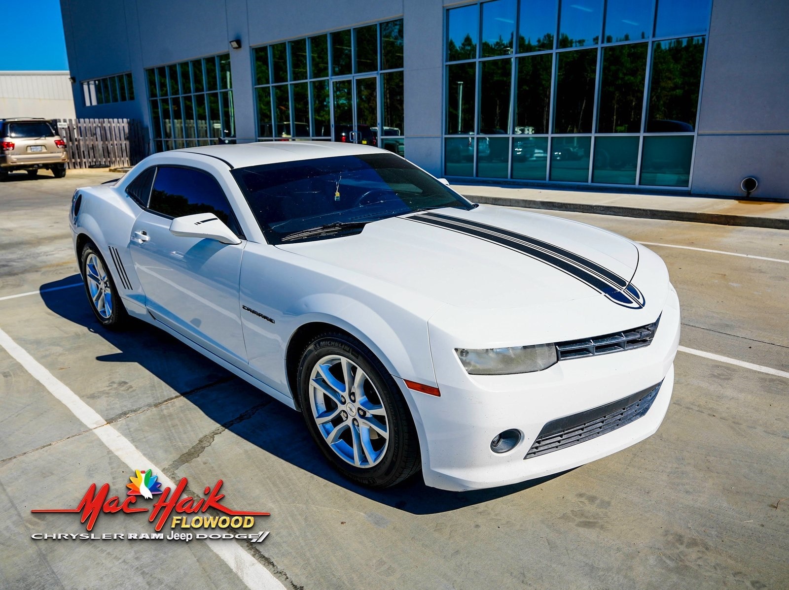 Used 2014 Chevrolet Camaro 1LT with VIN 2G1FB1E39E9175530 for sale in Flowood, MS