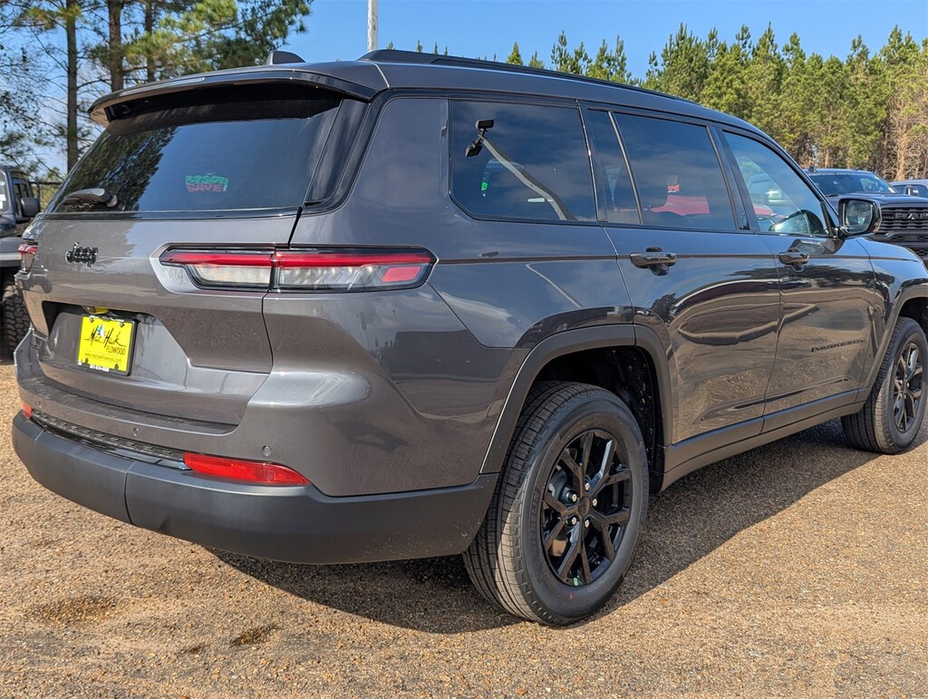 New 2025 Jeep Grand Cherokee L Altitude X Sport Utility