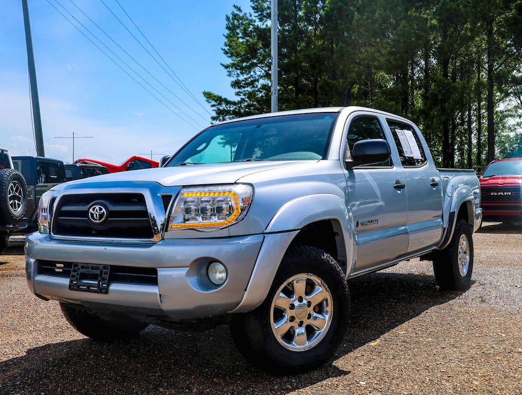 Used 2009 Toyota Tacoma Prerunner Truck