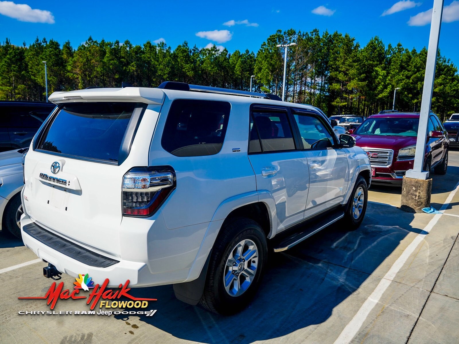 2023 Toyota 4Runner SR5 Premium photo 4