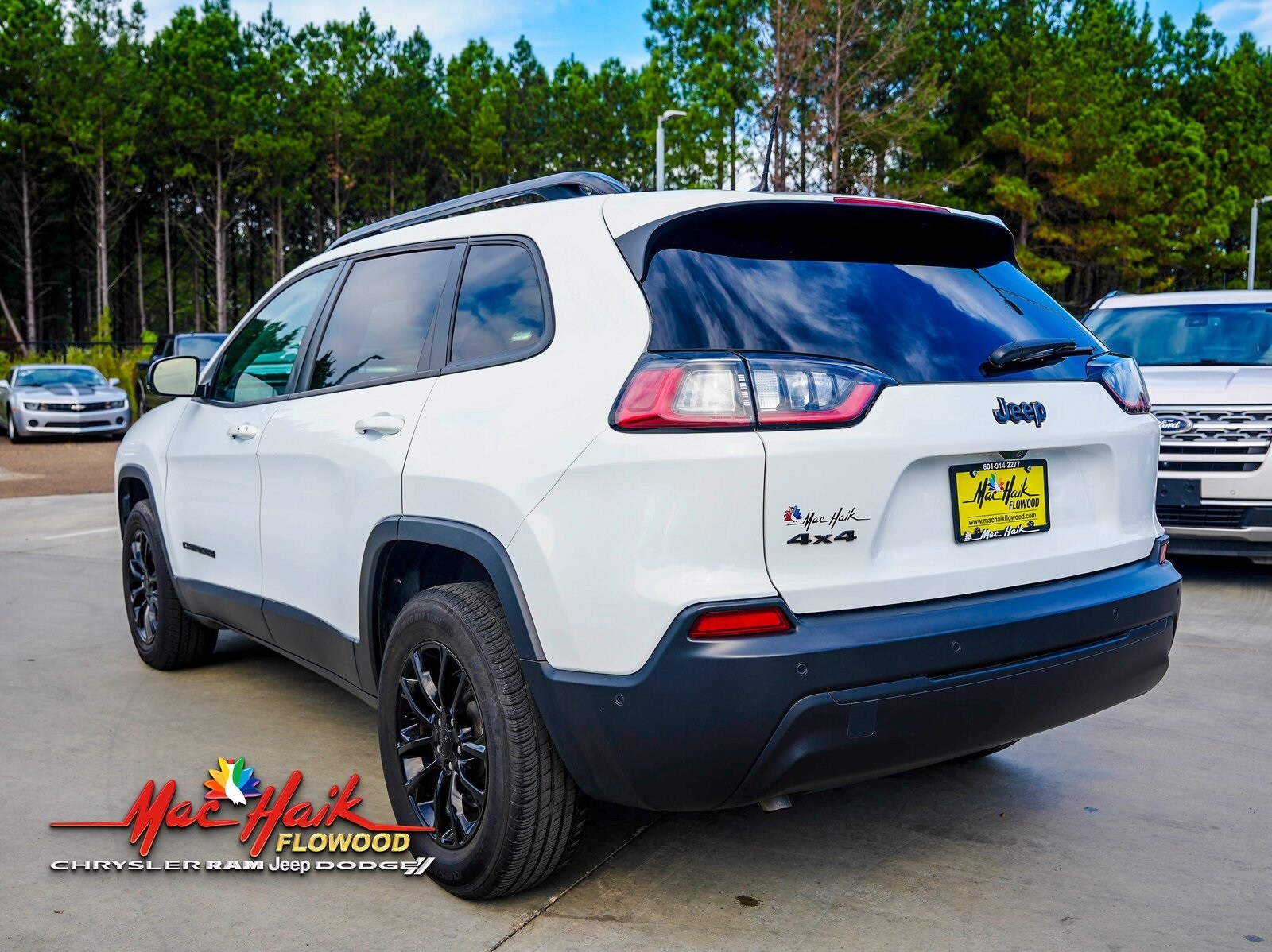 2023 Jeep Cherokee Altitude photo 4