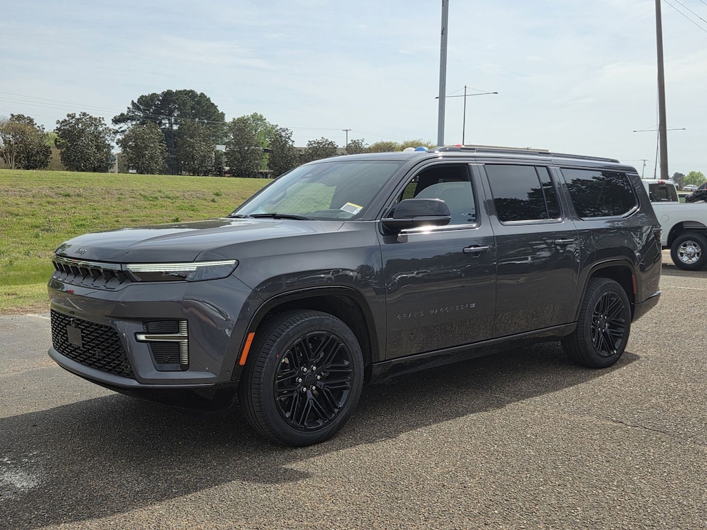 New 2026 Jeep Grand Wagoneer L Limited Reserve Sport Utility