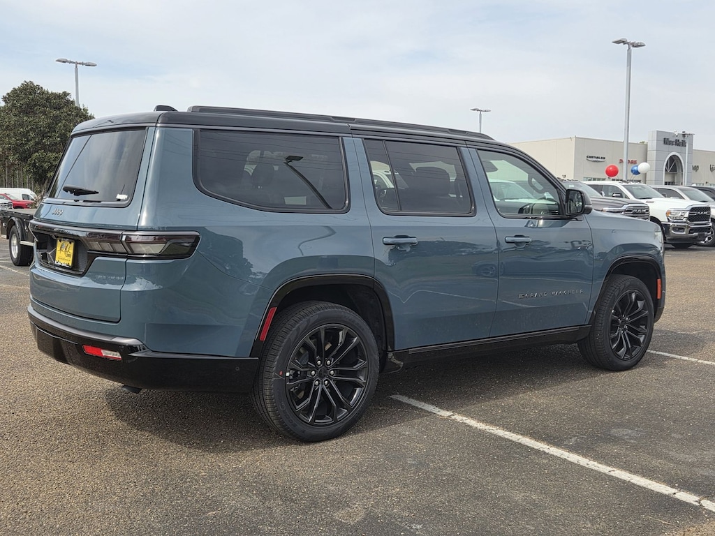 New 2026 Jeep Grand Wagoneer Summit Obsidian Sport Utility