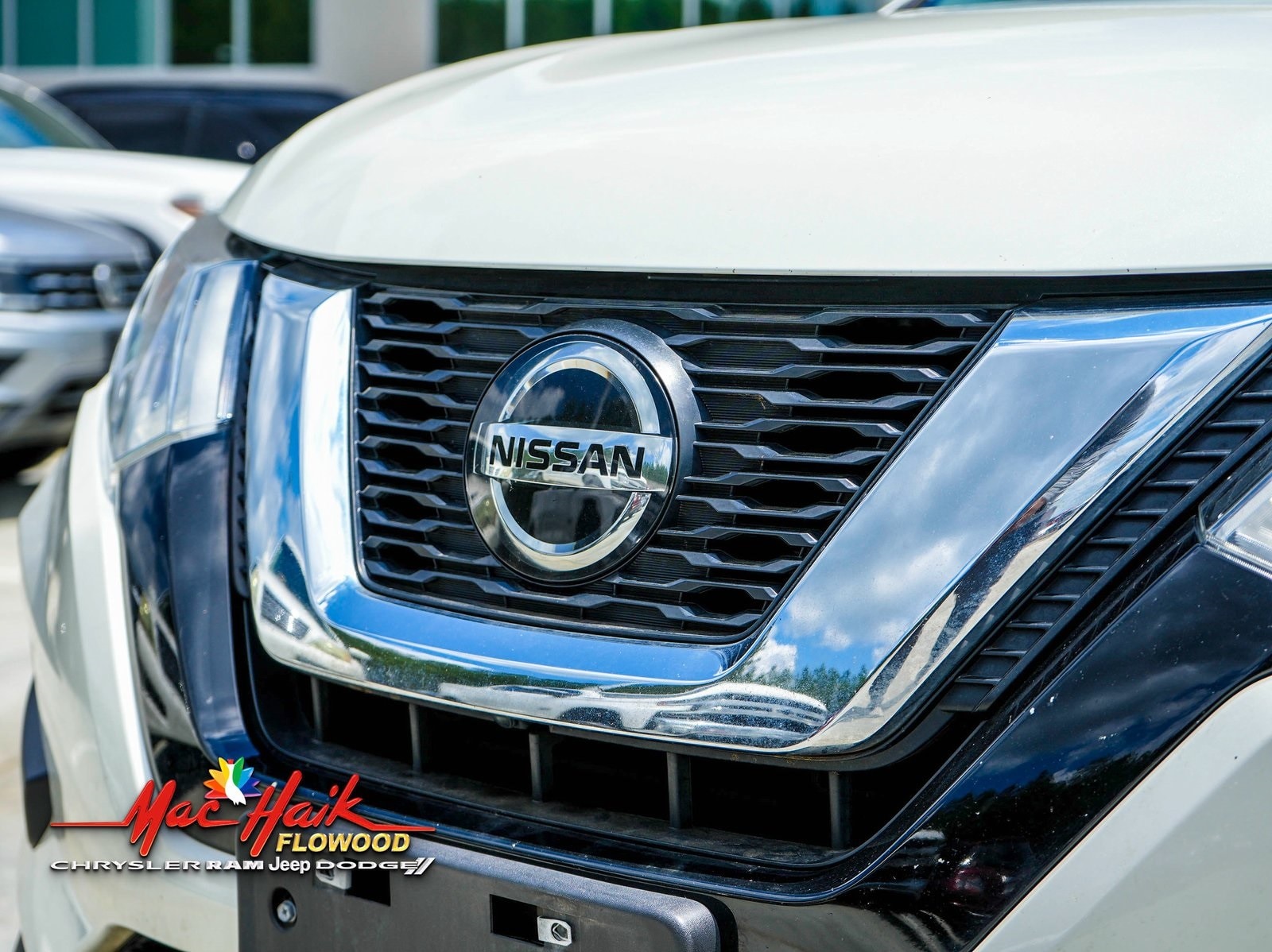 Used 2020 Nissan Rogue SL with VIN 5N1AT2MV5LC734760 for sale in Flowood, MS