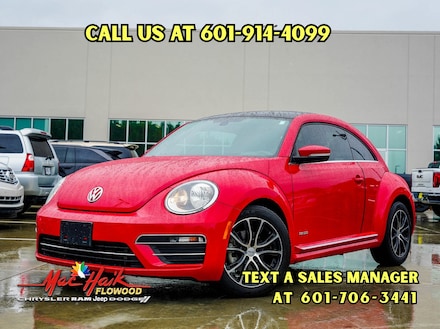 2019 Volkswagen Beetle 2.0T SE Hatchback