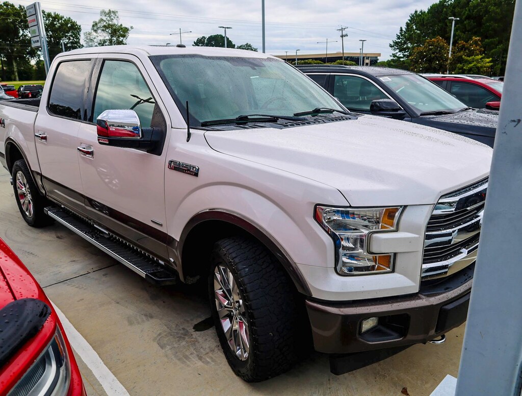 Used 2017 Ford F-150 Lariat Truck