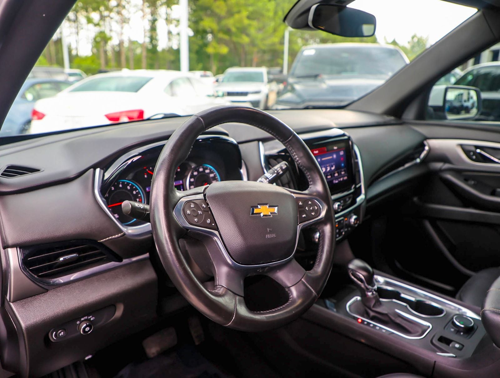 2022 Chevrolet Traverse 3LT - Photo 12