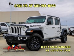 2023 Jeep Gladiator Sport Truck