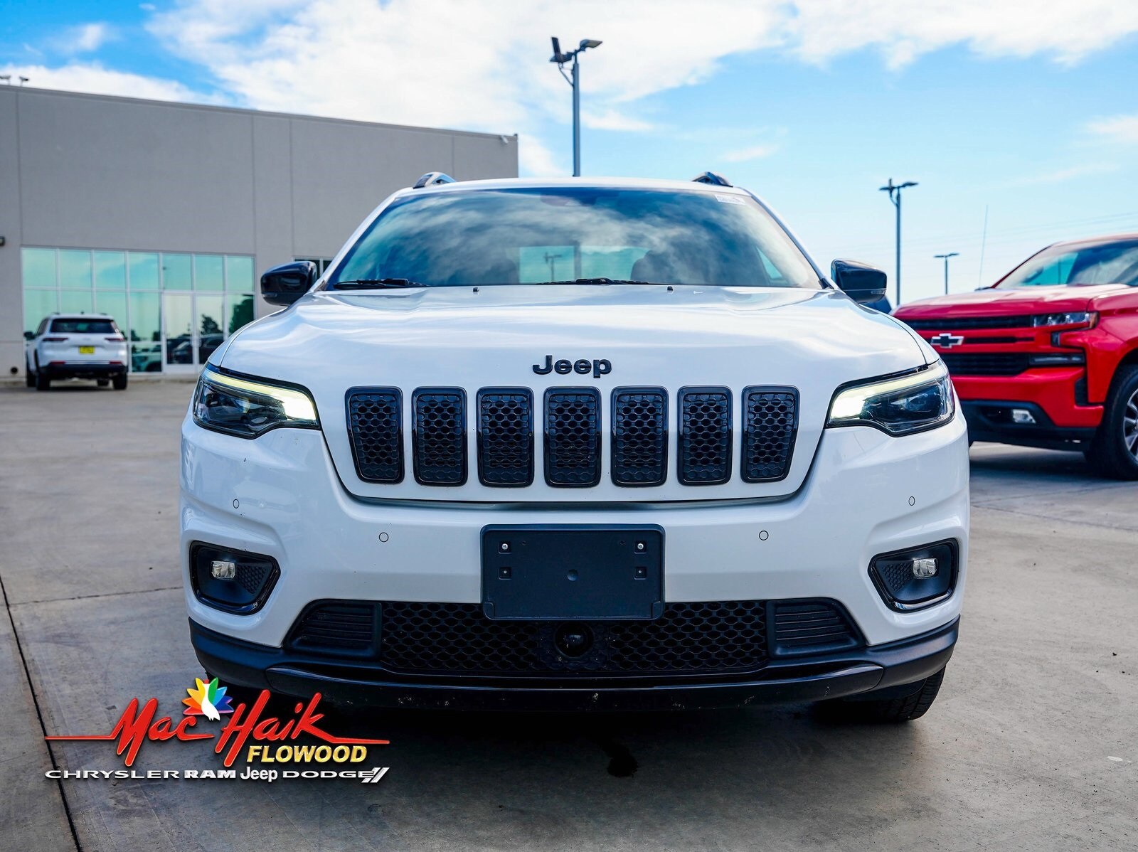2023 Jeep Cherokee Altitude photo 3