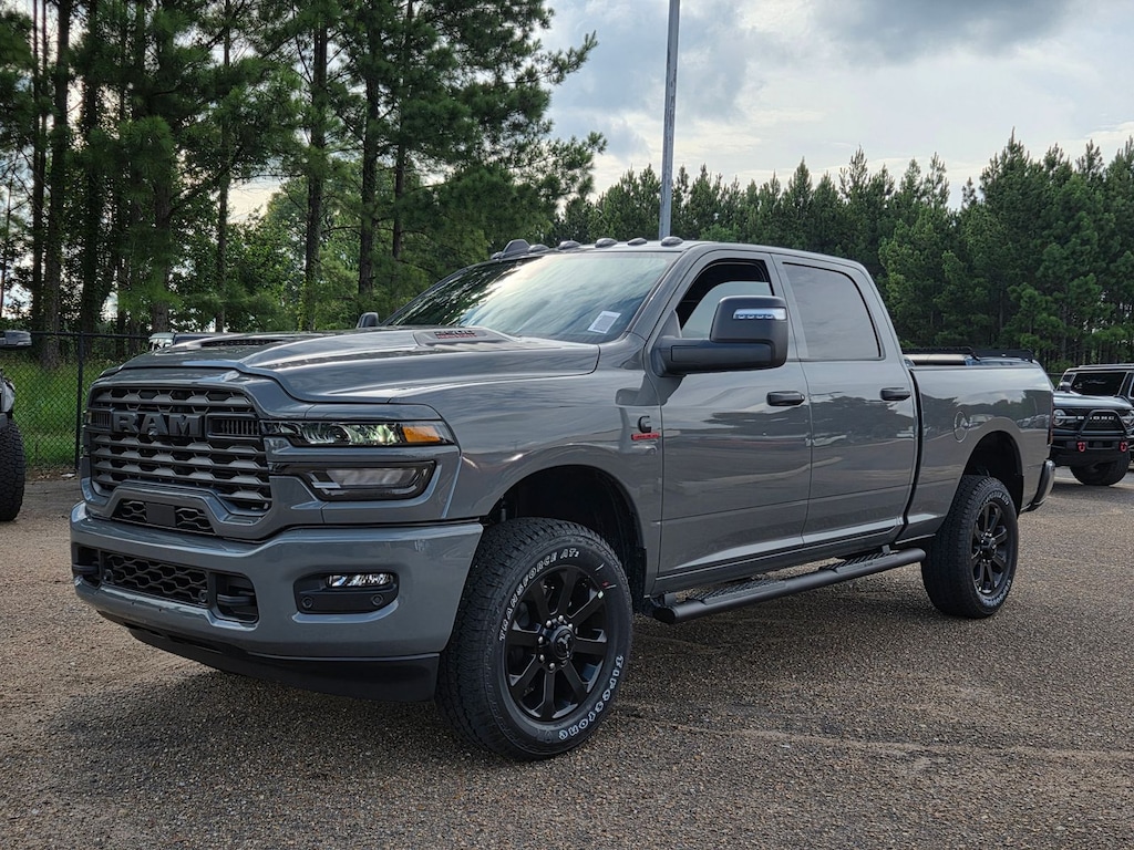 New 2026 Ram 2500 BLACK EXPRESS CREW CAB 4X4 6'4 BOX Truck