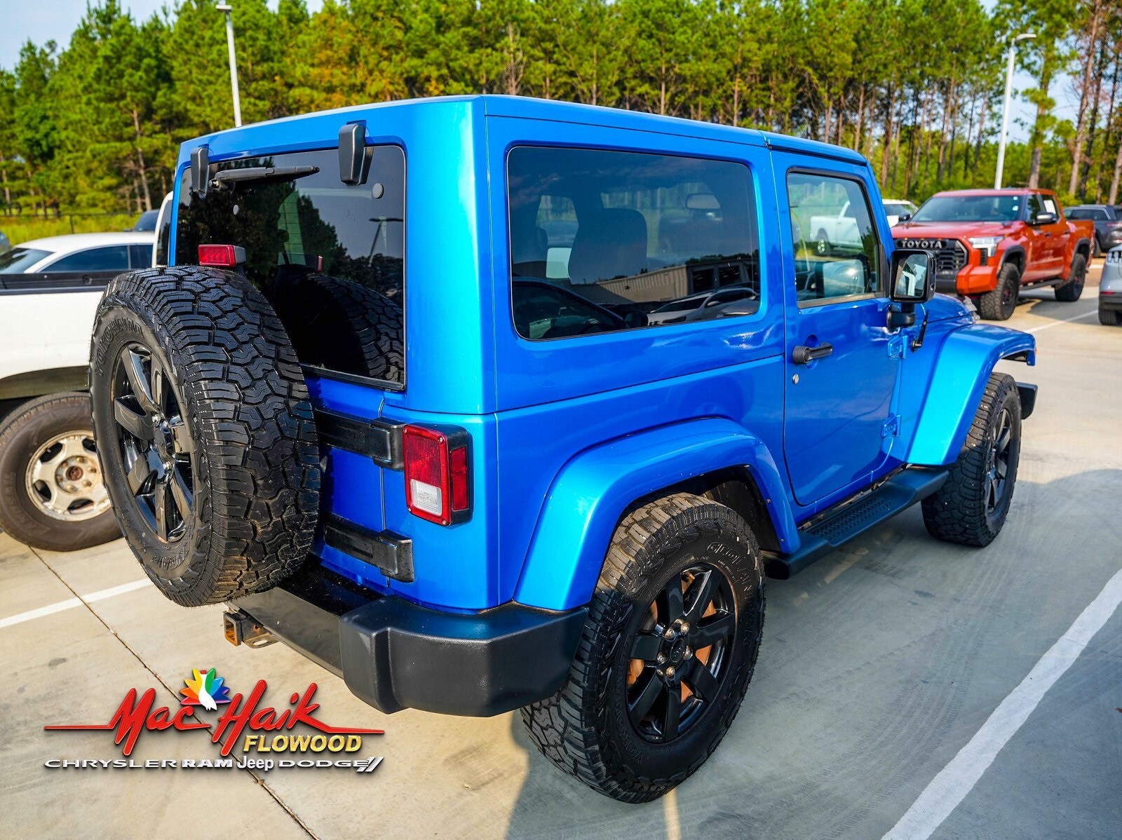 2014 Jeep Wrangler Sahara Altitude photo 4