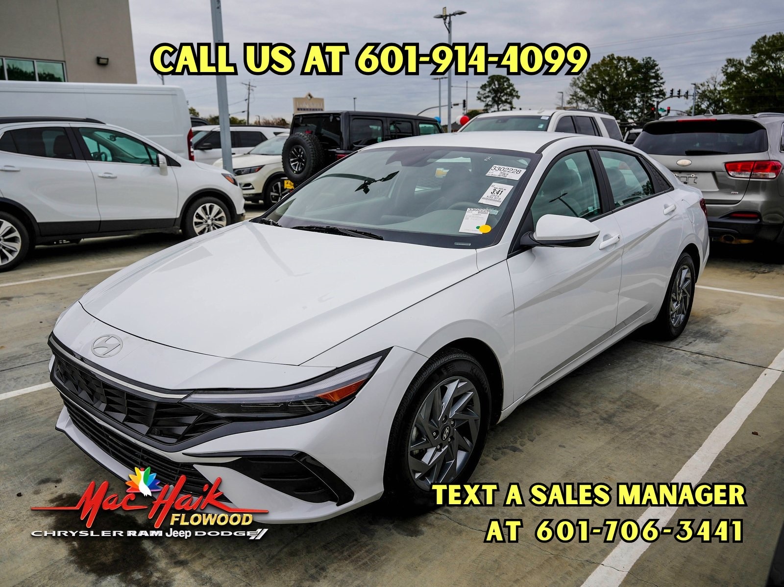 2024 Hyundai Elantra SEL's photo