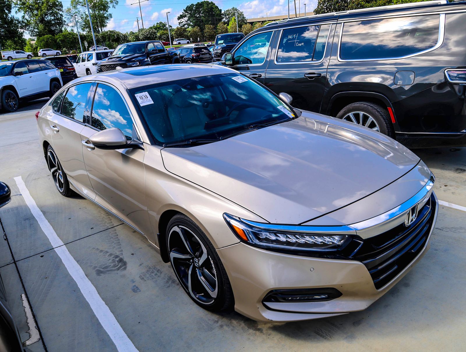 2018 Honda Accord 1.5T Touring Auto's photo