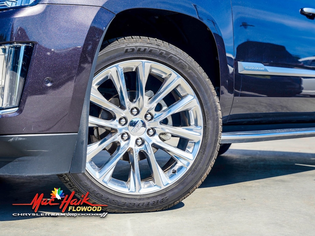 Used 2018 Cadillac Escalade Luxury SUV