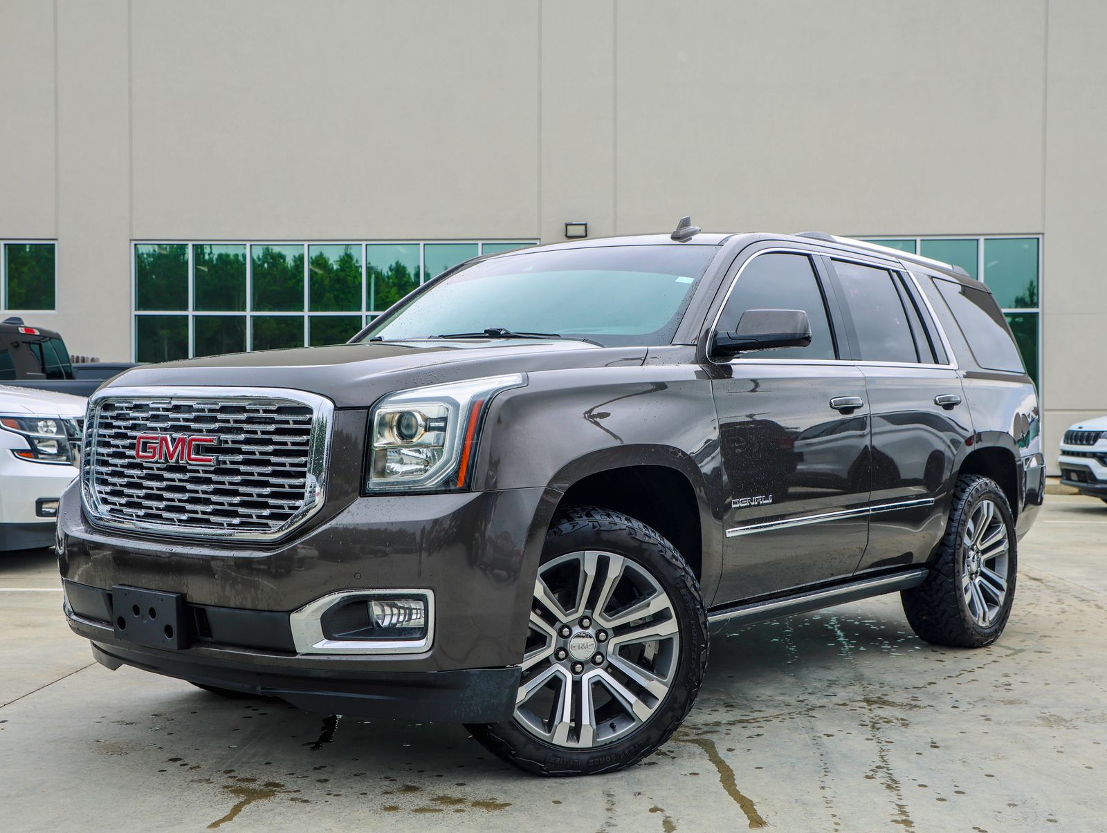 2020 GMC Yukon 4WD Denali's photo