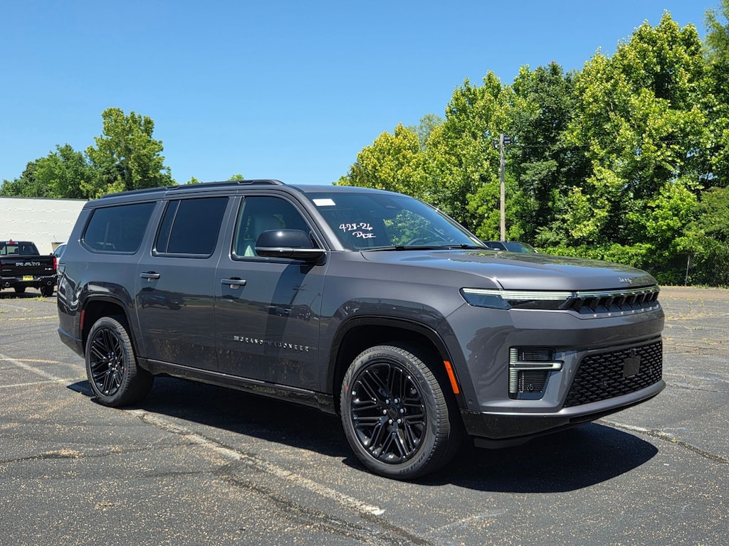 New 2026 Jeep Grand Wagoneer L Limited Reserve Sport Utility