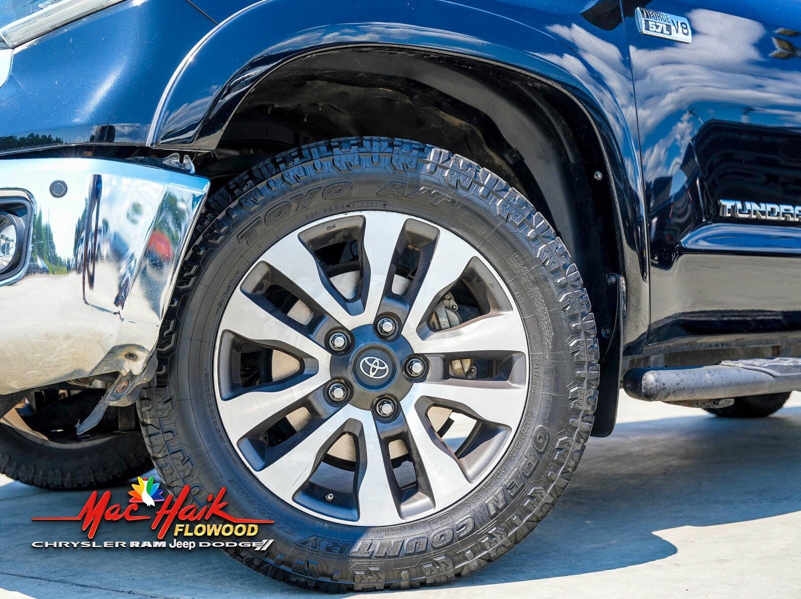 2020 Toyota Tundra Limited Grade photo 2