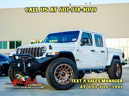 2025 Jeep Gladiator Sport S w/Lift and Wheel Upfit Pickup