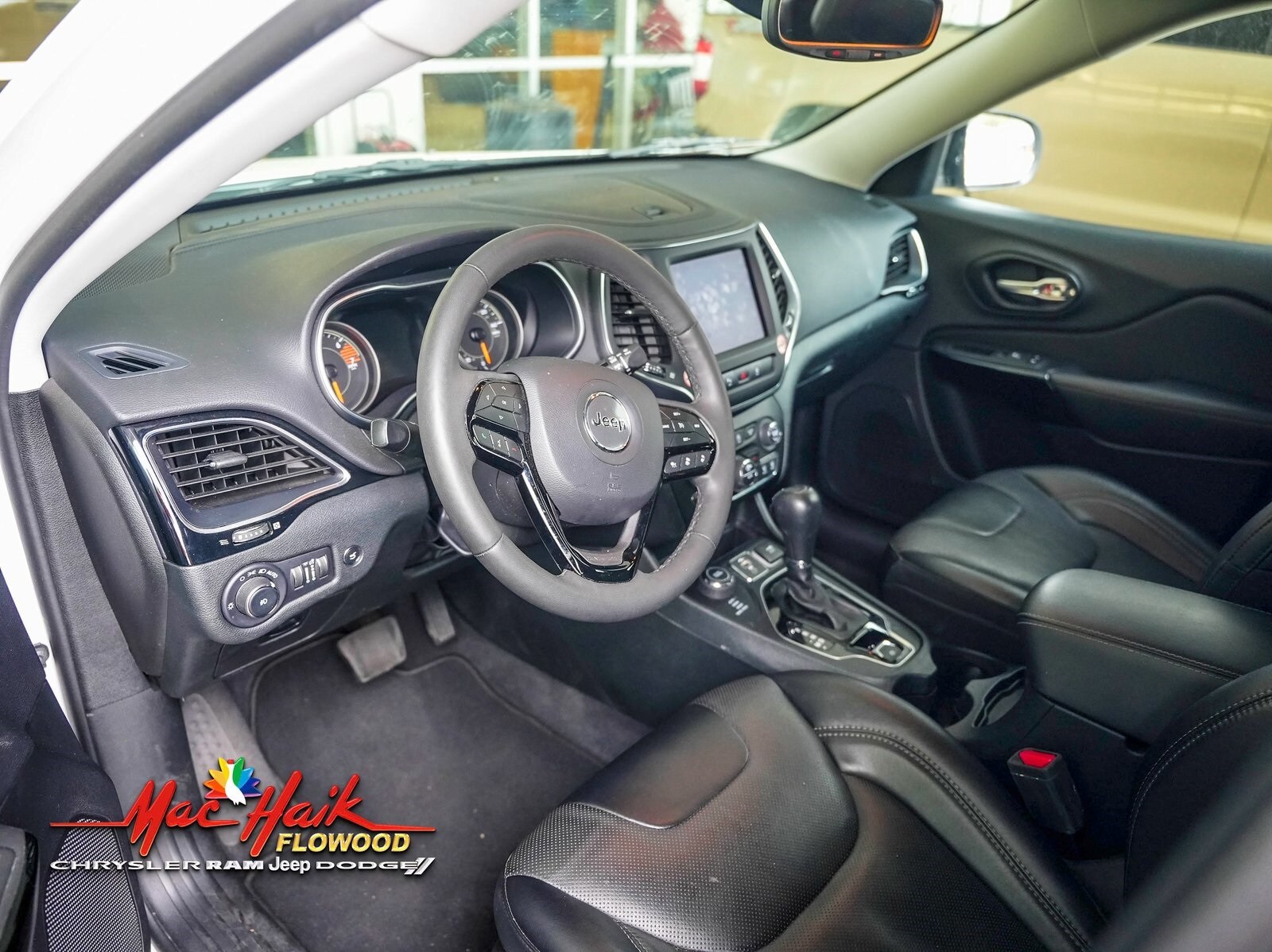 2023 Jeep Cherokee Altitude photo 3