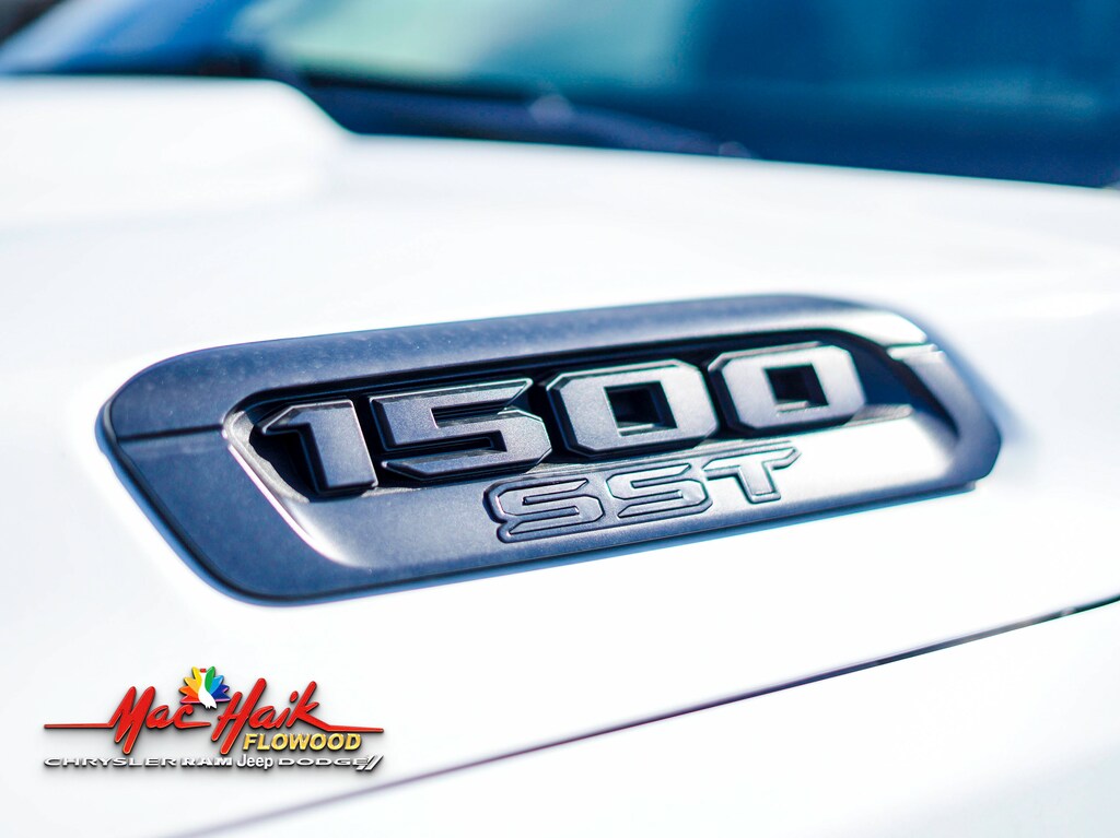 New 2025 Ram 1500 BIG HORN CREW CAB 4X4 5'7 BOX For Sale Flowood MS