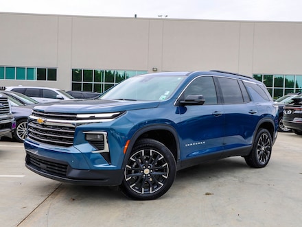 2024 Chevrolet Traverse LT SUV