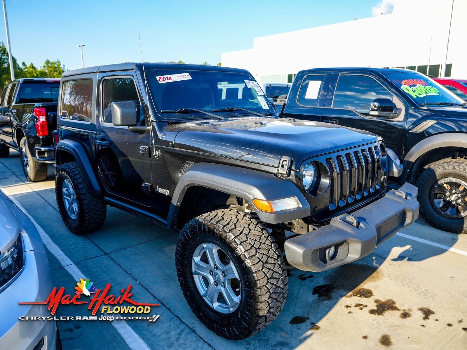 2019 Jeep Wrangler Sport S photo 2