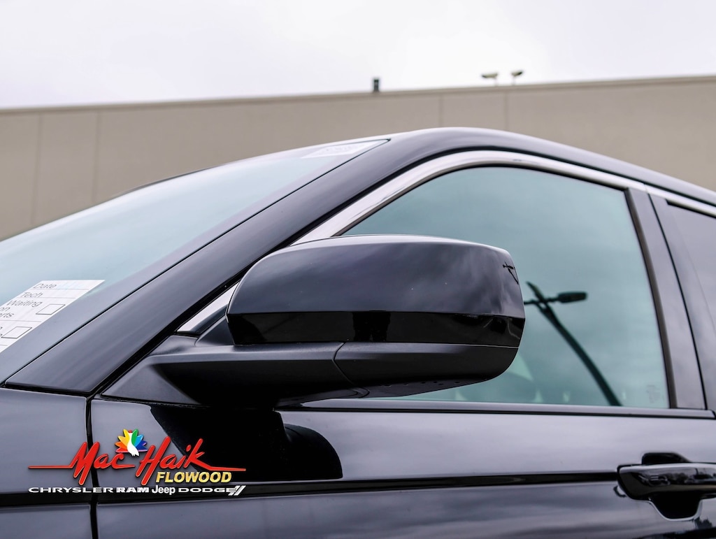 Used 2025 Jeep Grand Cherokee Laredo X SUV