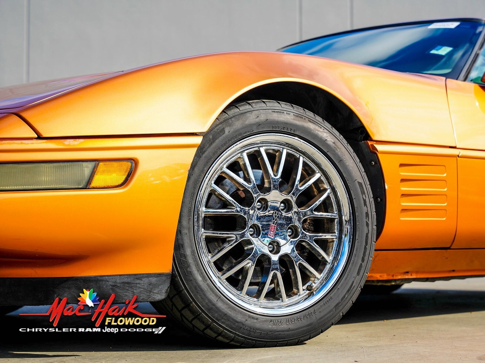 1994 Chevrolet Corvette Base Coupe photo 2