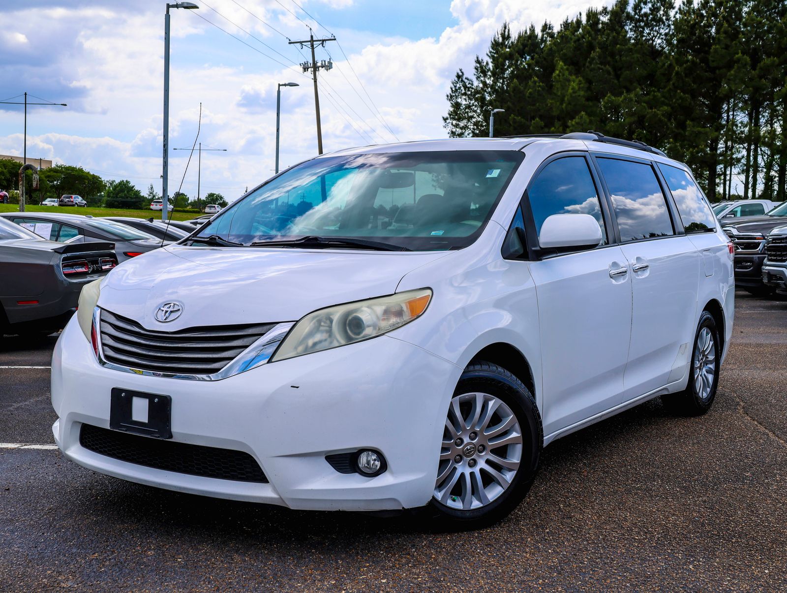 2013 Toyota Sienna XLE