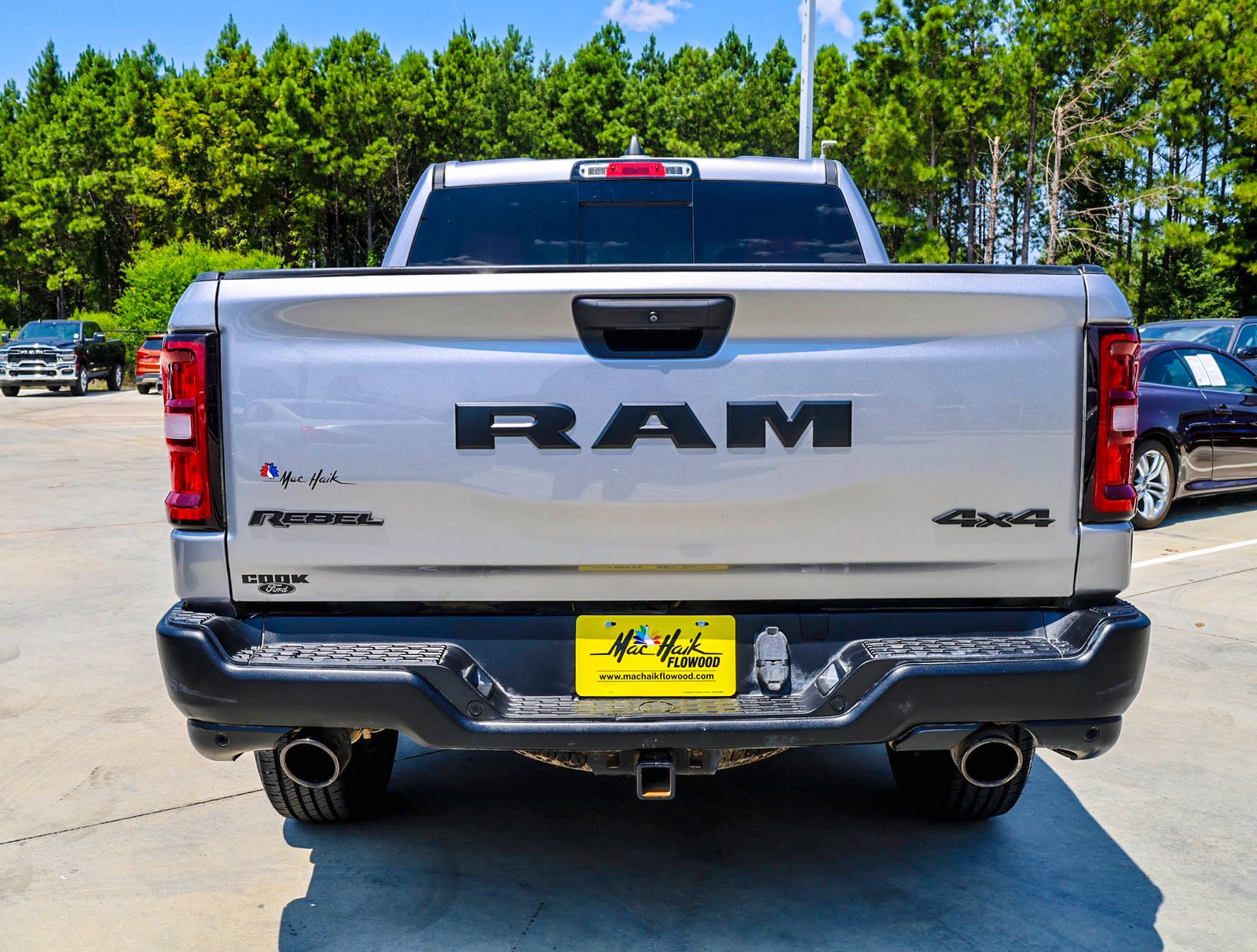 2025 RAM Ram 1500 Pickup Rebel - Photo 6