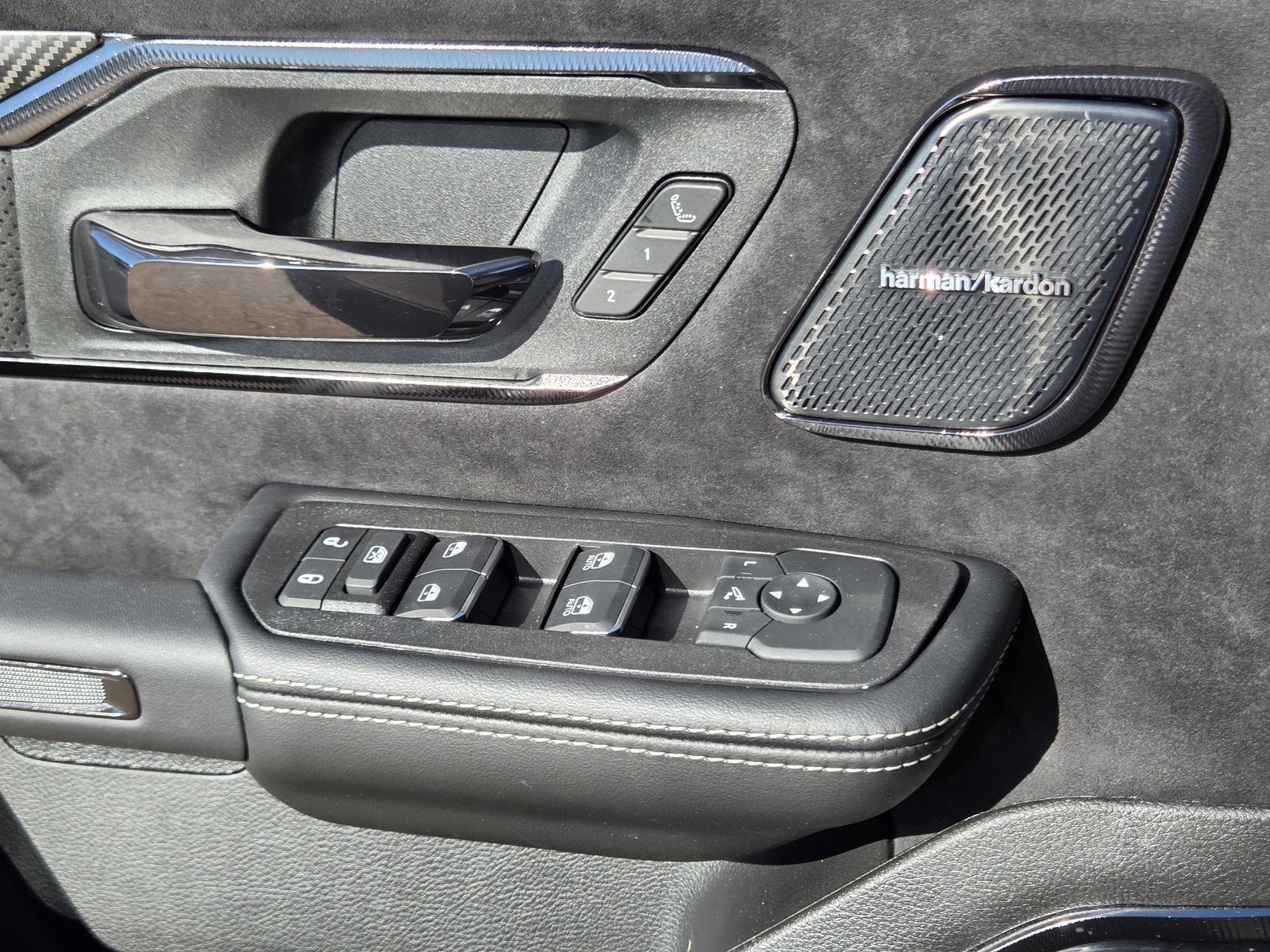 2026 RAM 1500 RHO - Photo 15